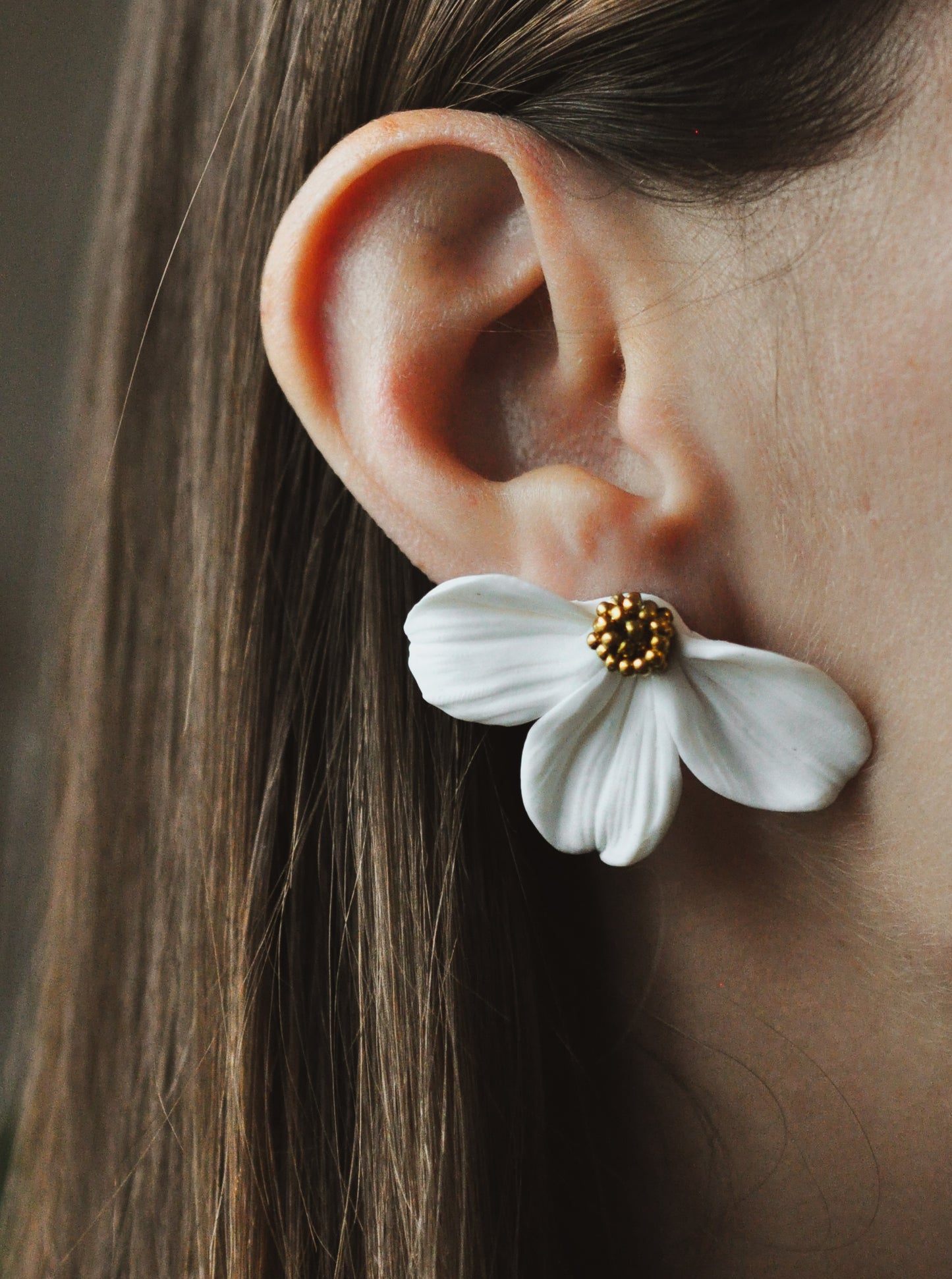 Gold & White Flower Earrings