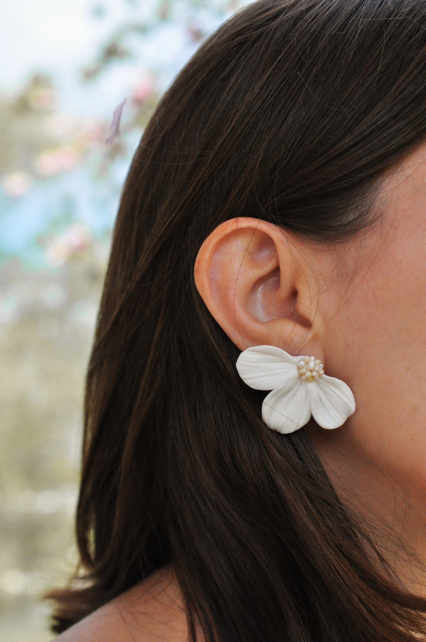 Pearl & White Flower Earrings